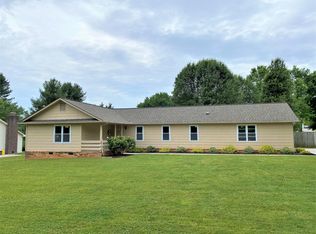 1550 Buxton Dr, Knoxville, TN 37922