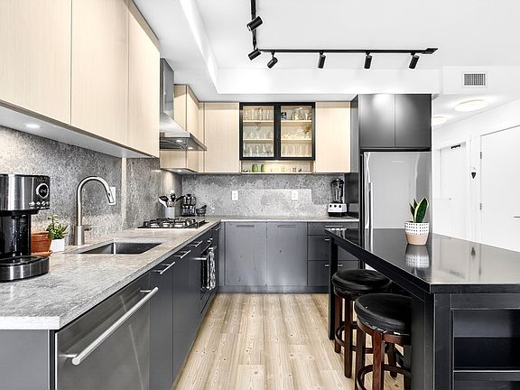 5th image of 251 Boundary Bay Rd #206