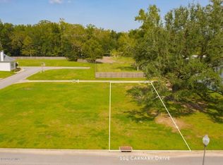 104 Carnaby Dr, Lafayette, LA 70508