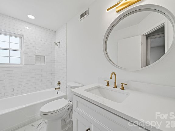 3rd image of 920 McAlway Rd APT F