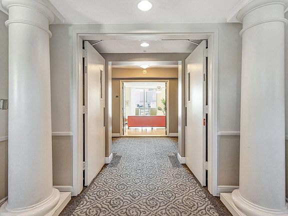 3rd image of 610 Clematis Street #412