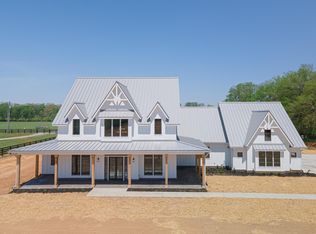 4041 Kelley Farris Rd, Columbia, TN 38401