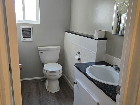 4th image of 1708 Walla Ave