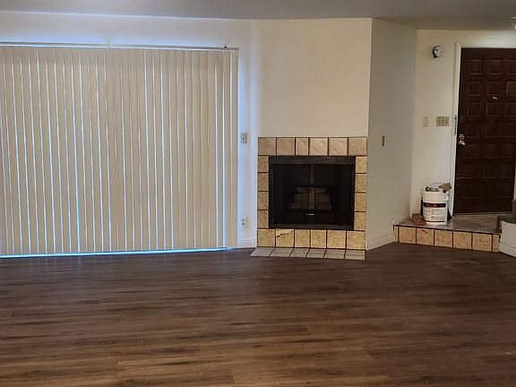 4th image of 14618 Rayen St APT 108