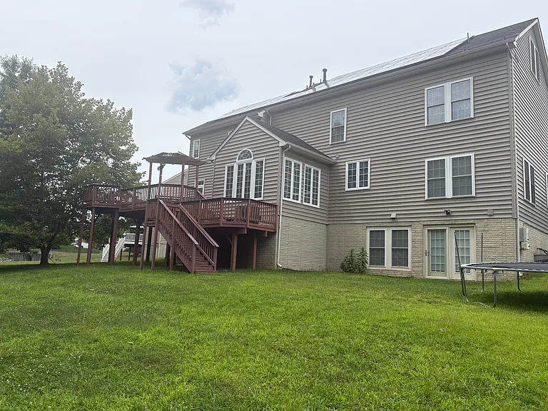7813 Kilcroney Ct — Photo 10