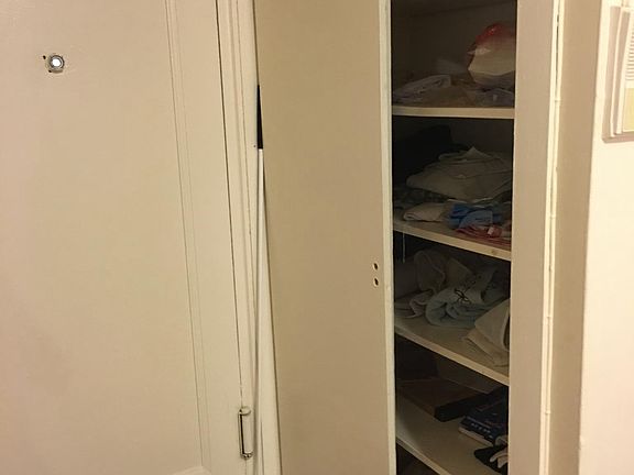 Right Entry Way Closet