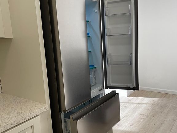 BRAND NEW FRENCH DOOR REFRIGERATOR
