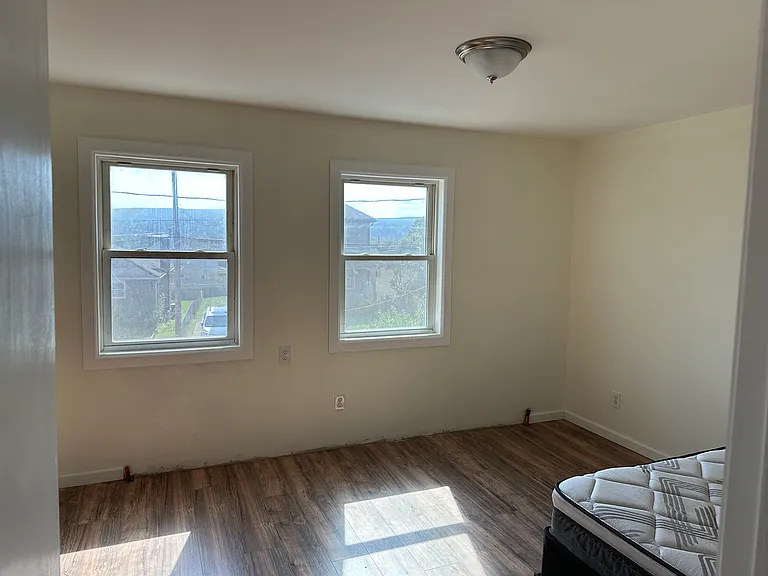 1107 N Main Ave #HOUSE — Photo 14