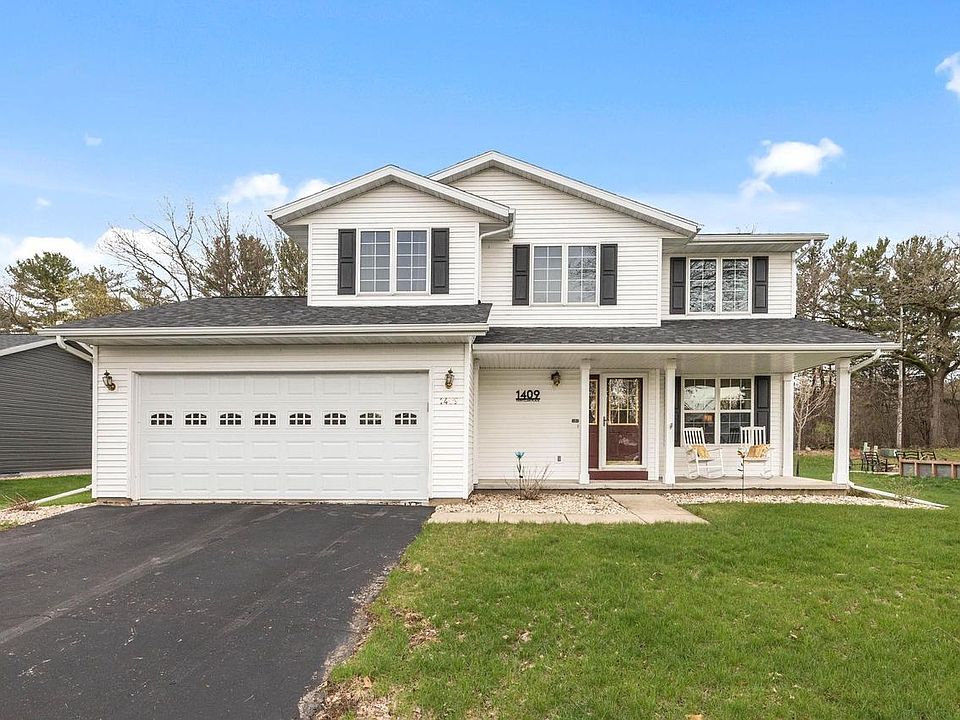 1st image of 1409 Montclair Place