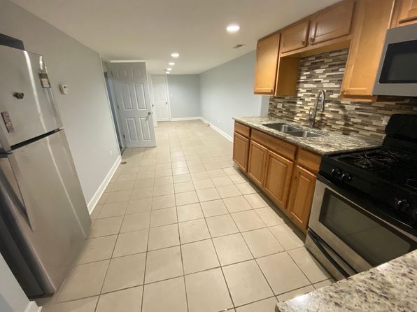 7012 W Diversey Ave #B