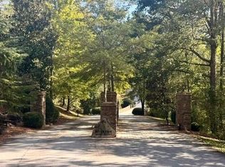 224 Rushing Water Dr, Blairsville, GA 30512