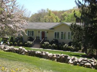 261 Guard Hill Rd, Bedford Corners, NY 10549