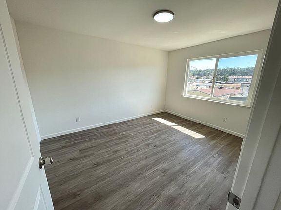2nd image of 4 Cerro Dr