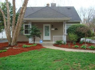 2820 Eastminster Rd, Columbus, OH 43209