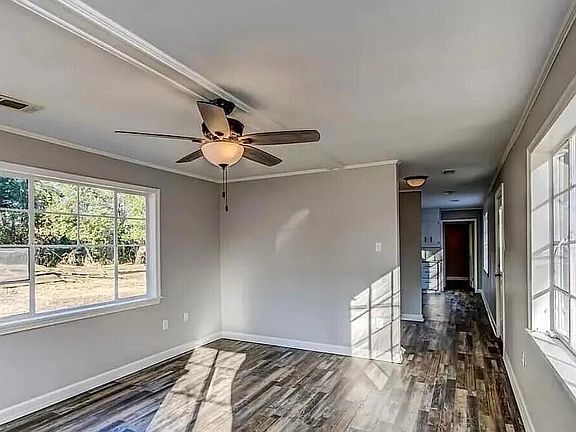 4th image of 517 E Robinson Avenue