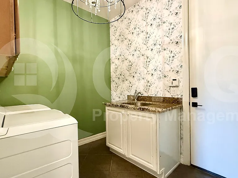 3115 E Ironside Ct — Photo 28
