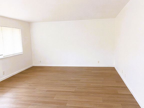 3rd image of 151 Catron Dr APT D