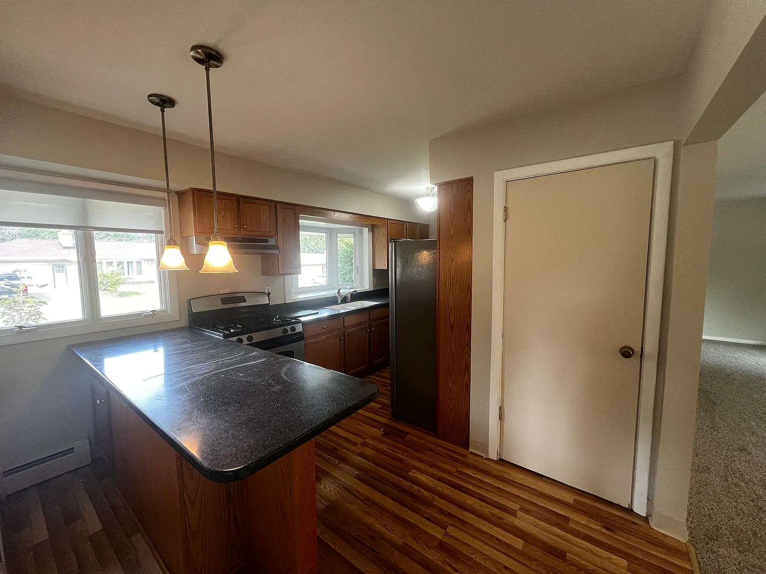 2 bed, 1162 sqft, $2,000 — Photo 3