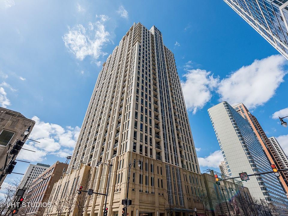 1st image of 1250 S Michigan Ave APT 1309