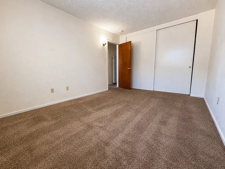 4780 Wilson Ave #8 — Photo 5