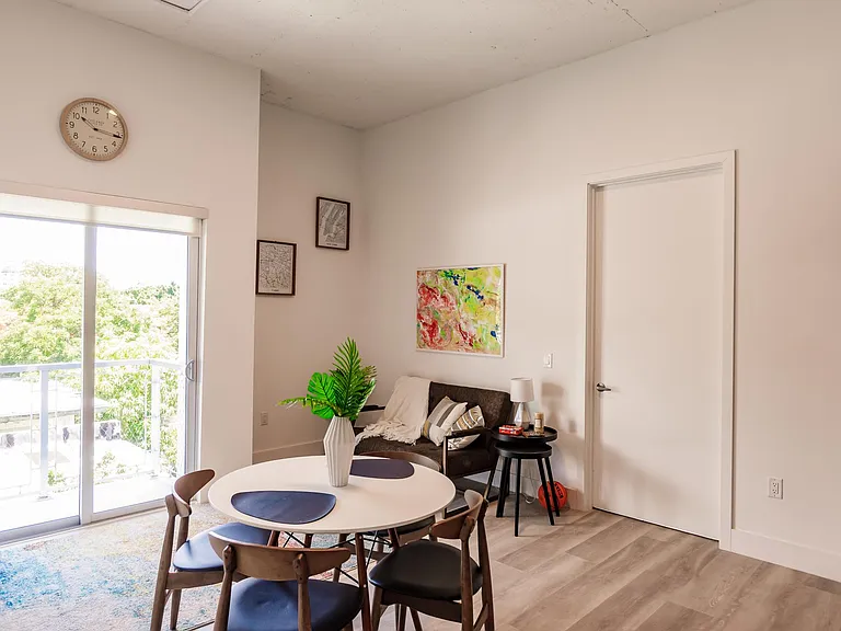 AERIE Apartments — Photo 7