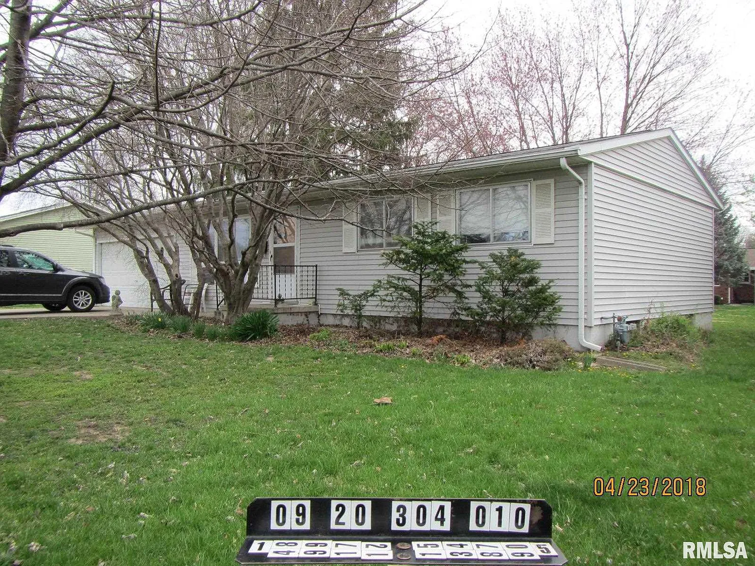710 Park St photo 1