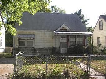 1st image of 409 N Chelsea Ave