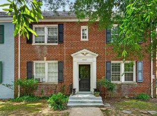 4478 Macarthur Blvd NW APT 2, Washington, DC 20007