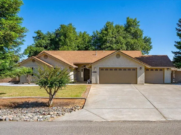 17935 Arlington Ct, Anderson, CA 96007