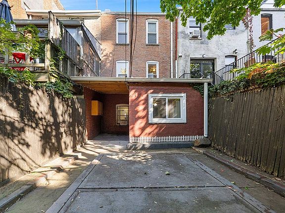 5th image of 278A 9th St