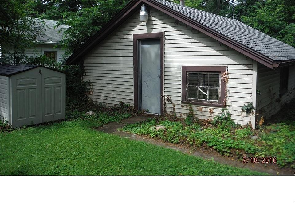 2nd image of 1225 Epworth Ave