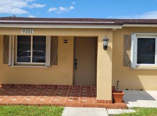 9101 SW 34th St, Miami, FL 33165