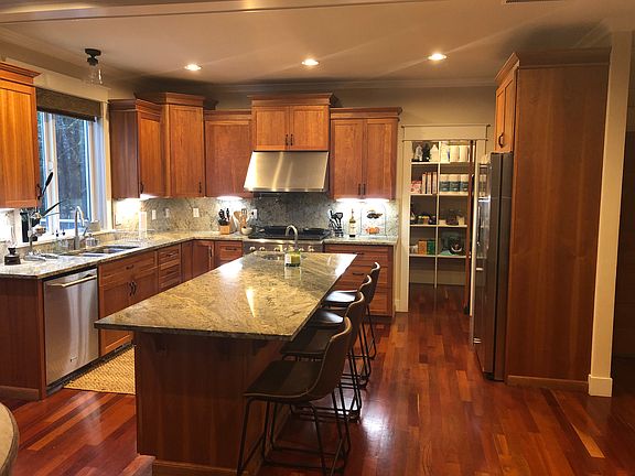 4th image of 13520 Crescent Valley Dr NW