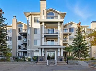 369 NE Rocky Vista Park NW #29, Calgary, AB T3G5K7