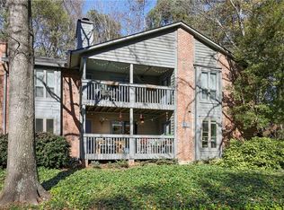 1421 Tuxworth Cir, Decatur, GA 30033