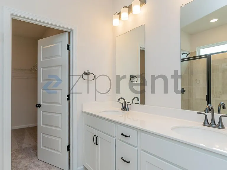 11056 Valmont Ln — Photo 19