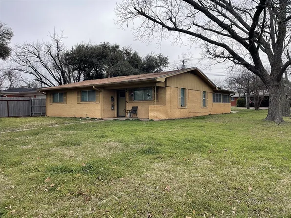 848 N 57th St, Waco, TX 76710