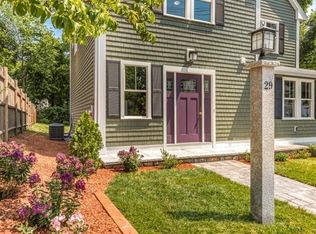 29 Oak St, Winchester, MA 01890