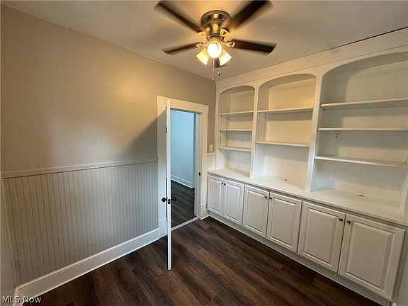 4th image of 3117 Tampa Ave