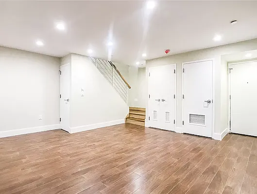 Rented by Rental Solutions Inc | media 10