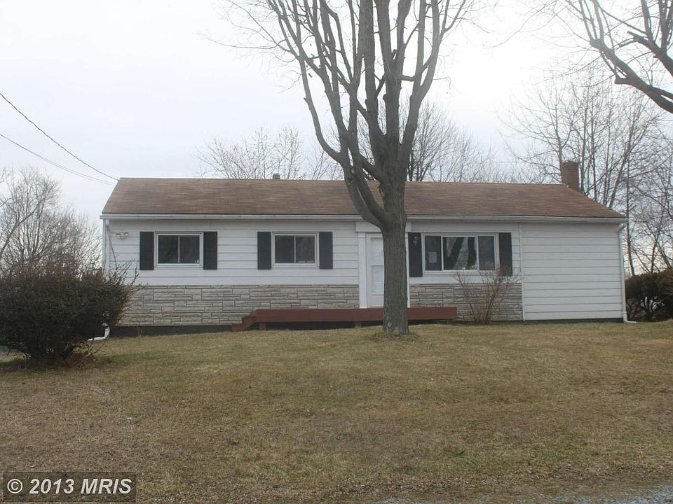 1st image of 107 Blossom Dr