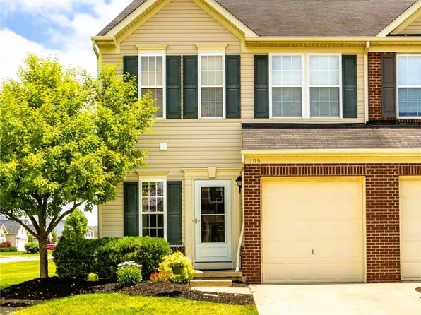 100 Yellowstone Ct #2083F, Berea, OH 44017