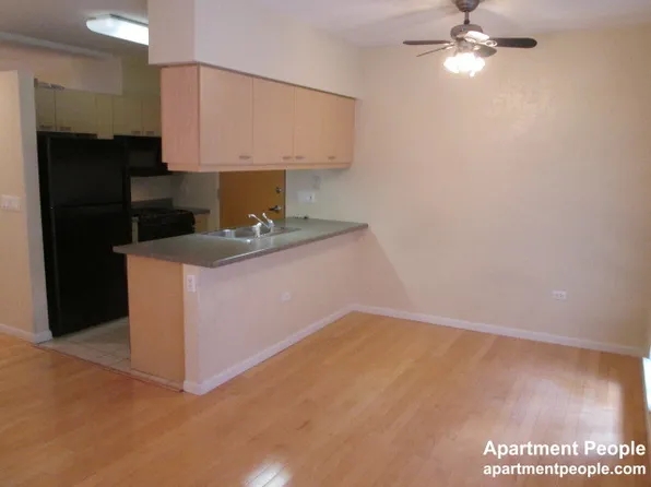 1224 Chicago Ave APT 201, Evanston, IL 60202