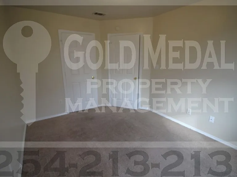 3402 Barcelona Dr — Photo 16