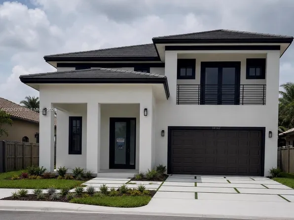 14442 SW 14th St, Miami, FL 33184