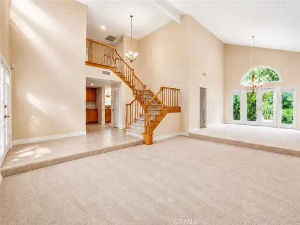 2811 N Roxbury St, Orange, CA 92867