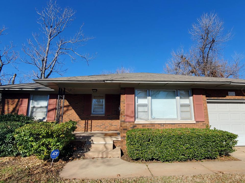 1st image of 9313 Village Dr