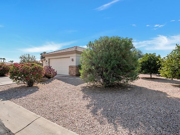5th image of 3190 N Couples Dr
