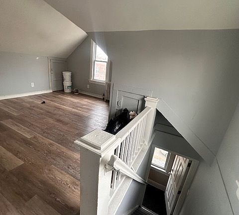 3rd image of 215 27/29 39th Ave #3A