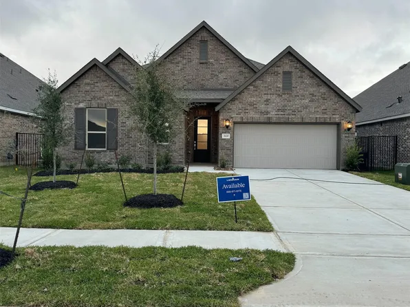 2820 Mackinac Bay Dr, Texas City, TX 77568